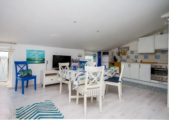 아파트 Blue Sea By Locap Group